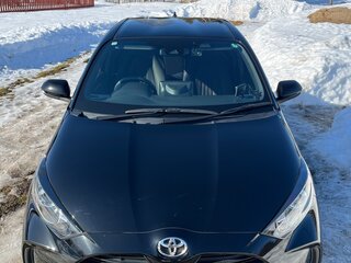 2021 Toyota Yaris IV, чёрный, 1200000 рублей, вид 4