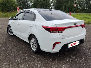 2017 Kia Rio IV, белый, 910000 рублей, вид 5
