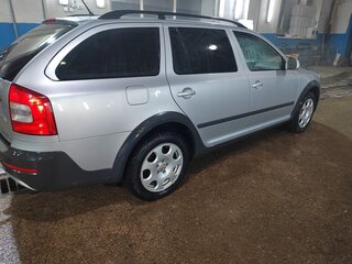 2012 Skoda Octavia Scout II (A5) Рестайлинг, серебристый, 1250000 рублей, вид 3