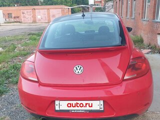 2014 Volkswagen Beetle II (A5), красный, 1050000 рублей, вид 2