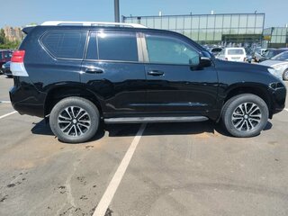 2010 Toyota Land Cruiser Prado 150 Series, чёрный, 2897000 рублей, вид 2
