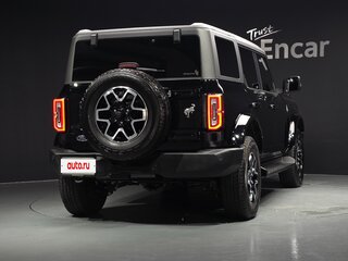 2025 Ford Bronco VI, чёрный, 9077700 рублей, вид 4
