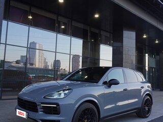 2021 Porsche Cayenne III, серый, 9850000 рублей, вид 5