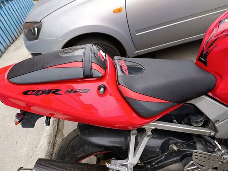 2000 Honda CBR 929RR Fireblade, красный, 470000 рублей, вид 2