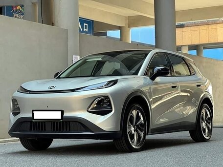 2026 Changan Qiyuan Q05 51.9 kWh II, серебристый, 2370000 рублей, вид 1