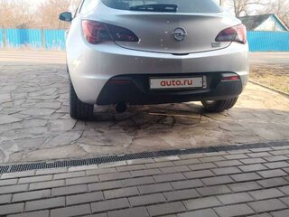 2012 Opel Astra GTC J Рестайлинг, серебристый, 950000 рублей, вид 2