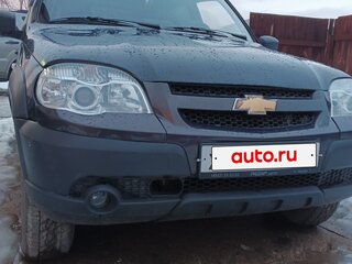 2013 Chevrolet Niva I Рестайлинг, коричневый, 549000 рублей, вид 2