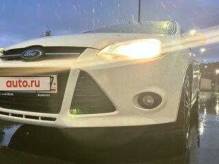 2015 Ford Focus III, белый, 1100000 рублей, вид 3