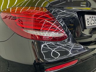 2017 Mercedes-Benz E-Класс 200 V (W213, S213, C238), чёрный, 3199000 рублей, вид 4