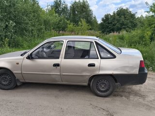 2012 Daewoo Nexia I Рестайлинг, бежевый, 110000 рублей, вид 3