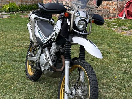 2015 Yamaha XT250 Serow, зелёный, 430000 рублей, вид 1