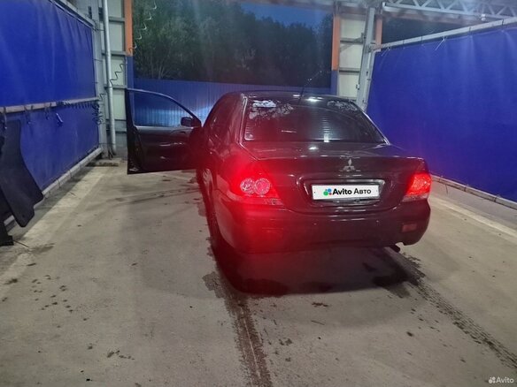 2004 Mitsubishi Lancer IX, серый, 240000 рублей - вид 3