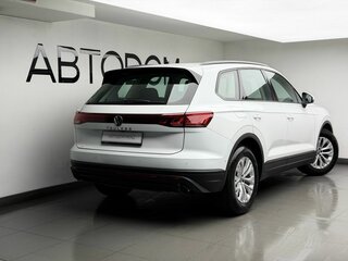 2024 Volkswagen Touareg III Рестайлинг, белый, 7297000 рублей, вид 4