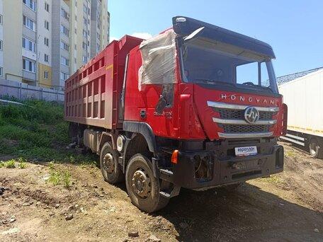 2023 IVECO-Hongyan 8x4 (CQ3406), красный, 1718600 рублей, вид 2