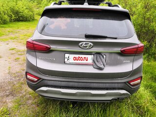 2019 Hyundai Santa Fe IV, серый, 2800000 рублей, вид 4