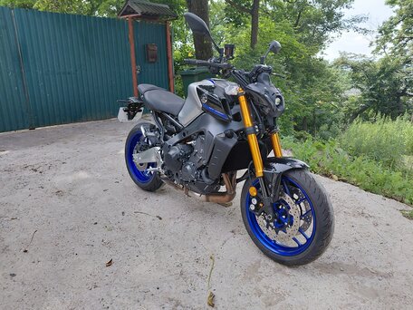 2023 Yamaha MT-09 (FZ-09), синий, 1210000 рублей, вид 1