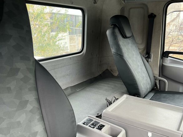 2015 Nissan Mixer, серебристый, 11000000 рублей - вид 23