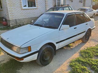 1986 Toyota Sprinter V (E80), белый, 200000 рублей, вид 1
