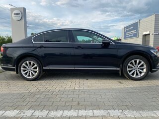 2015 Volkswagen Passat B8, чёрный, 1430000 рублей, вид 3