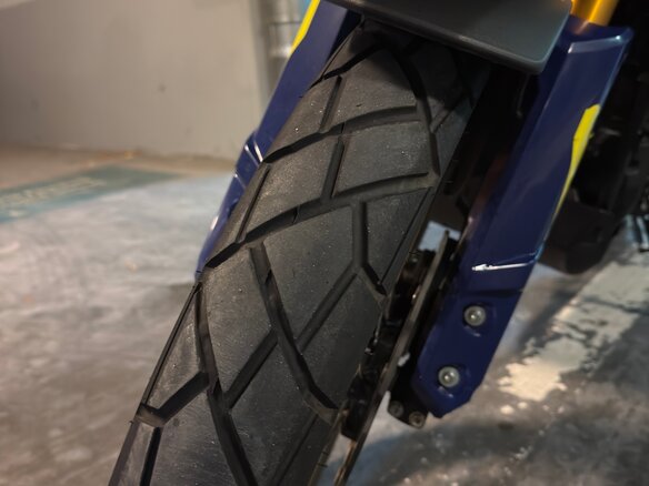 2023 Suzuki V-Strom 800DE, жёлтый, 1190000 рублей - вид 6