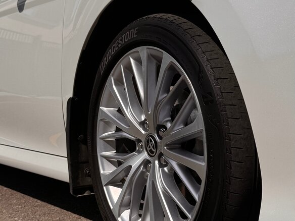 2021 Toyota Camry VIII (XV70), белый, 3050000 рублей - вид 23