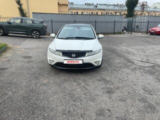 2011 Honda Civic VIII Рестайлинг, белый, 1150000 рублей, вид 1