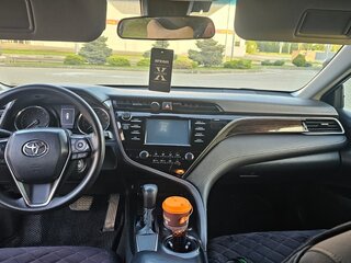 2019 Toyota Camry US Market VIII (XV70), чёрный, 2000000 рублей, вид 4