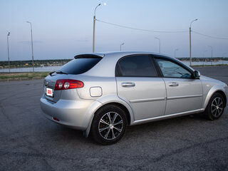 2009 Chevrolet Lacetti I, серебристый, 550000 рублей, вид 4