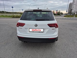 2019 Volkswagen Tiguan II, белый, 2390000 рублей, вид 3