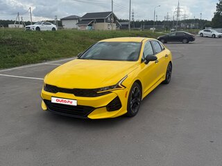 2022 Kia K5 III, жёлтый, 2225000 рублей, вид 1
