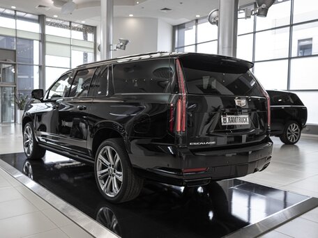 2025 Cadillac Escalade ESV V Рестайлинг, чёрный, 21636225 рублей, вид 2