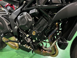 2024 MV Agusta Brutale 800, чёрный, 1400000 рублей, вид 4