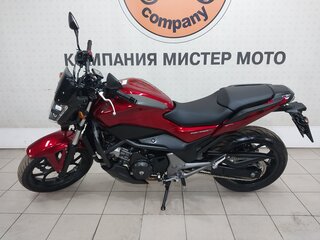 2019 Honda NC 750S, красный, 649000 рублей, вид 2
