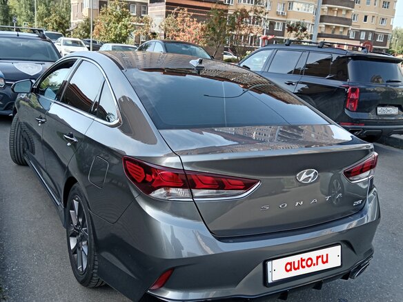 2018 Hyundai Sonata VII (LF) Рестайлинг, серый, 1750000 рублей - вид 5
