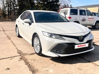 2018 Toyota Camry VIII (XV70), белый, 2520000 рублей, вид 2