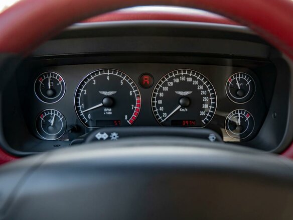 2003 Aston Martin DB7 Vantage I Рестайлинг, чёрный - вид 9