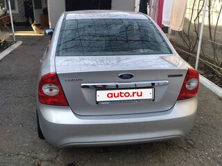 2008 Ford Focus II Рестайлинг, серебристый, 700000 рублей, вид 4