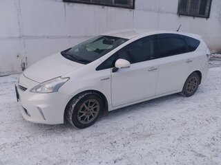 2013 Toyota Prius Alpha I (ZVW40/41), белый, 1350000 рублей, вид 5
