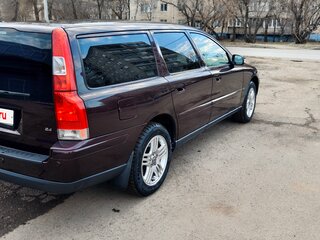 2006 Volvo V70 II Рестайлинг, пурпурный, 900000 рублей, вид 5