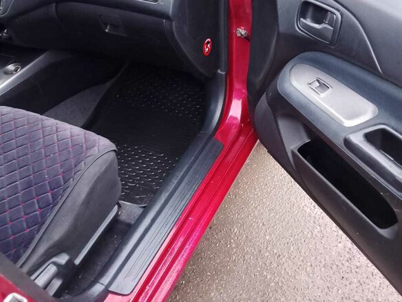 2006 Mitsubishi Lancer IX Рестайлинг, красный, 470000 рублей - вид 6