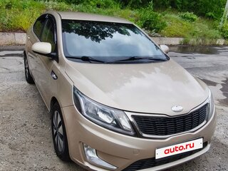 2013 Kia Rio 4-speed III, бежевый, 790000 рублей, вид 3