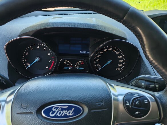 2013 Ford Kuga II, серый, 1150000 рублей - вид 9