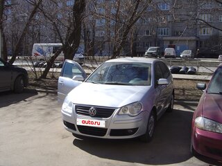 2007 Volkswagen Polo IV Рестайлинг, серебристый, 450000 рублей, вид 2