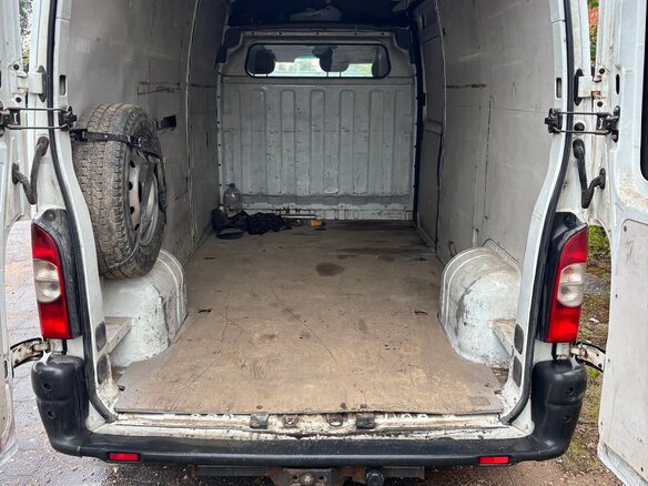 2003 Renault Master, белый, 750000 рублей - вид 7