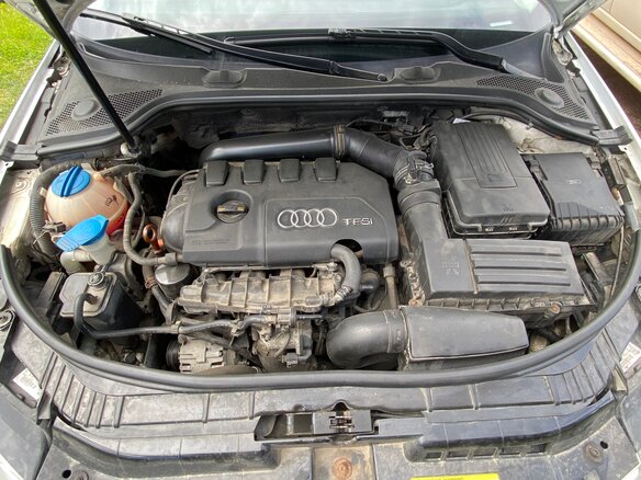 2011 Audi A3 II (8P) Рестайлинг 2, белый - вид 6