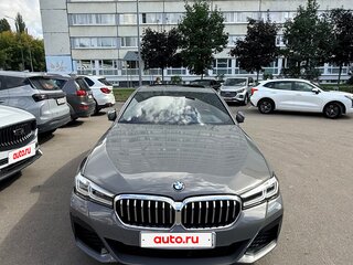 2022 BMW 5 серии 520i VII (G30/G31/G38) Рестайлинг, серый, 4550000 рублей, вид 1