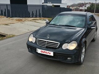 2007 Mercedes-Benz C-Класс 180 II (W203) Рестайлинг, чёрный, 470000 рублей, вид 1