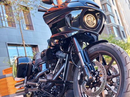 2022 Harley-Davidson Low Rider ST, чёрный, 1945000 рублей, вид 2