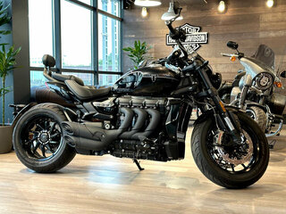 2024 Triumph Rocket 3, чёрный, 3600000 рублей, вид 1