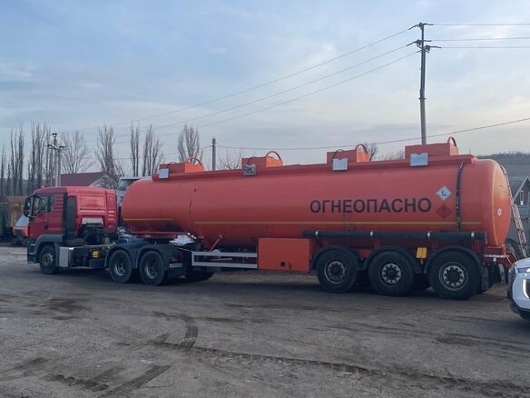 2012 MAN TGS, красный, 8100000 рублей - вид 1